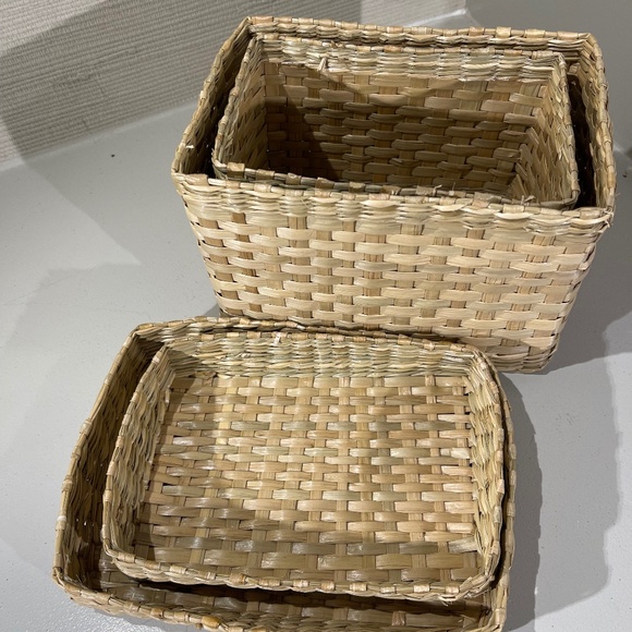 Baskets - Picture 4 of 8